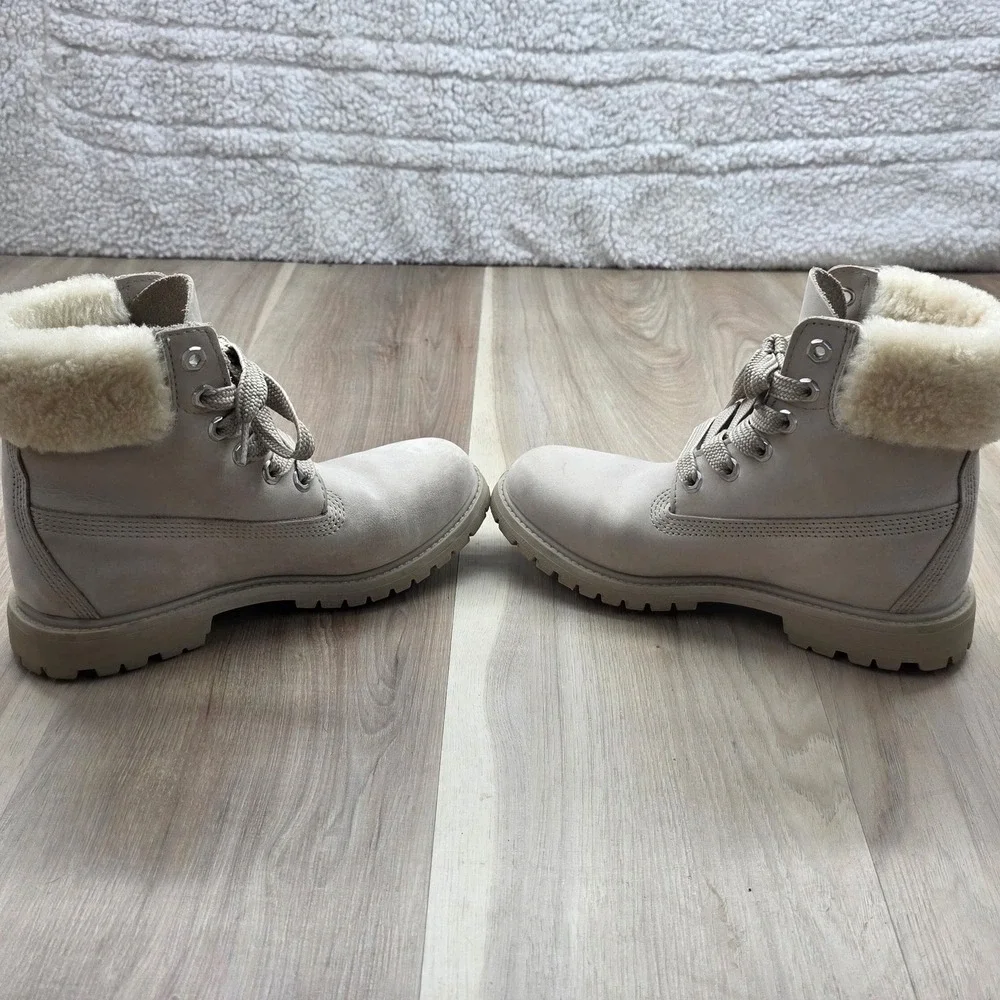 Timberland 6 Inch Premium Fur Collar Boots 200g Insulated Gray‎ Womens 7 A21VT